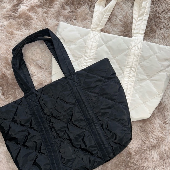 NEW 2 Large Quilted Tote Bags, Cream & Black, dust bags included! - Picture 2 of 6